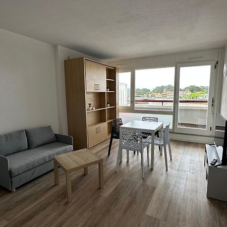 Le Bonamour Sur Le Port De Capbreton Extérieur photo